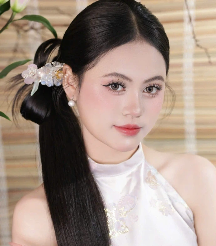 Nhi Nguyễn - Creator sản xuất video ngắn TikTok và Reels